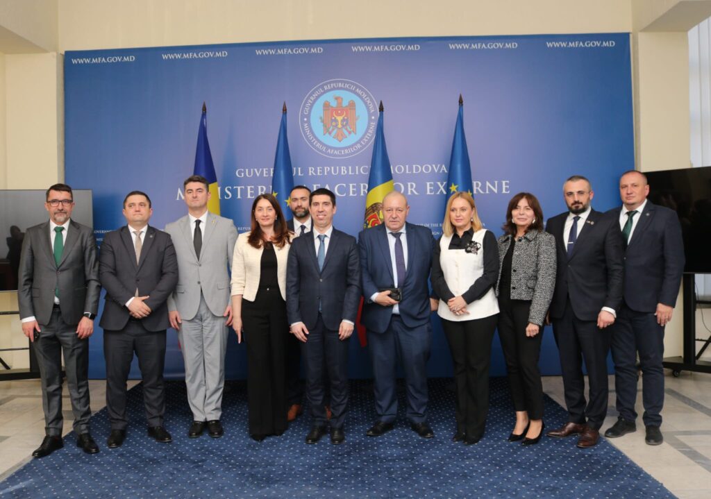 Întâlnire comună a comisiilor juridice din România și Republica Moldova la Chișinău 2 Întâlnire comună a comisiilor juridice din România și Republica Moldova la Chișinău