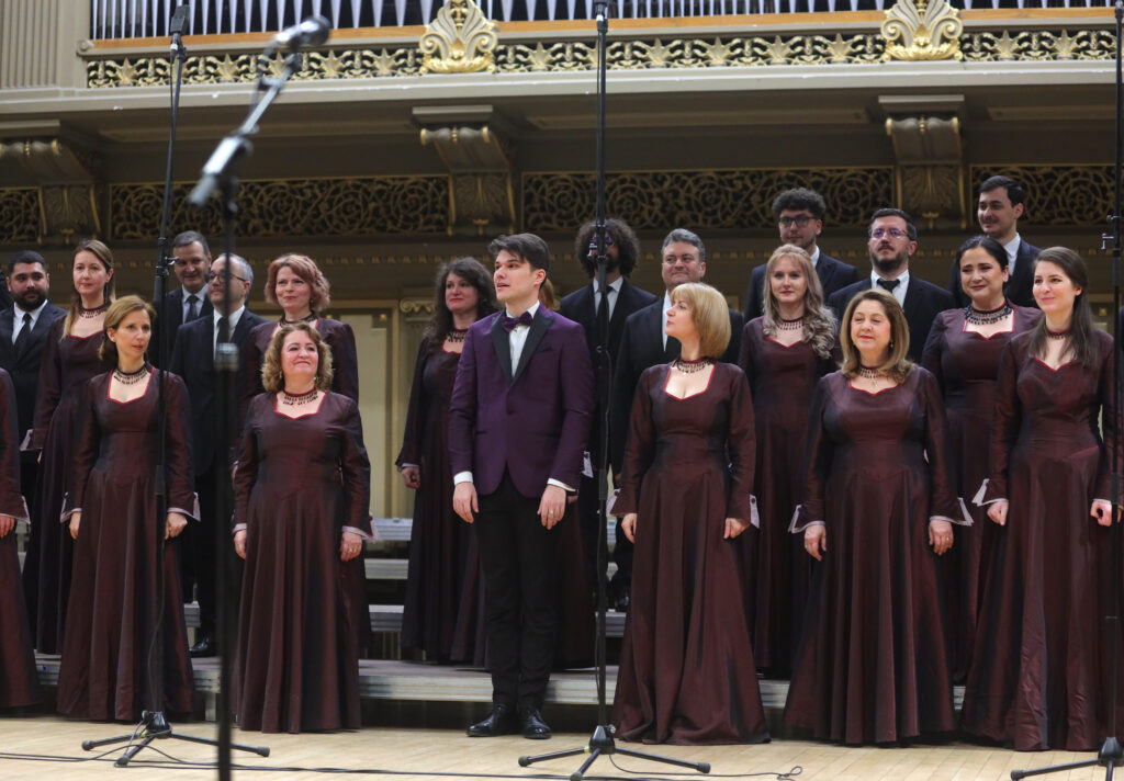  Concertul Regal Caritabil la Ateneul Român: o seară de gală pentru susținerea noii generații de artiști talentați
